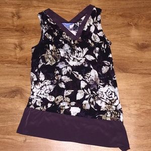 Simply Vera Wang blouse